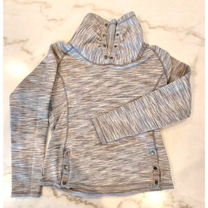 Avalanche Gray Fleece Sweatshirt Size M Funnel Neck with‎ Snaps Sweater